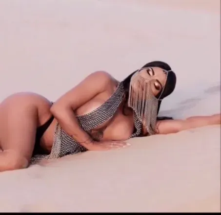 OnlyFans cuenta bellasophi header 2