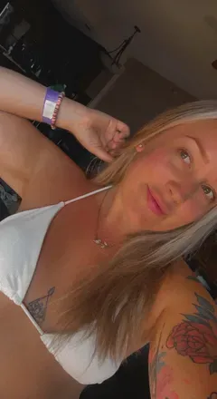 OnlyFans cuenta hallekat.xo avatar 1