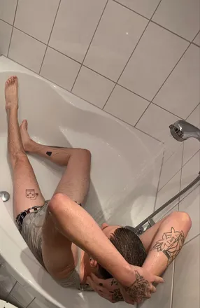 OnlyFans cuenta misterk1992 header 2