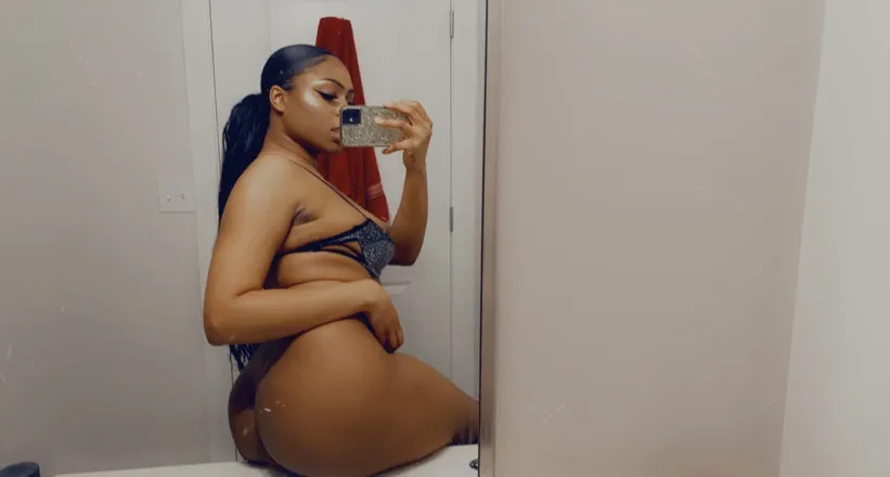 OnlyFans cuenta veronicastarr619 header 2