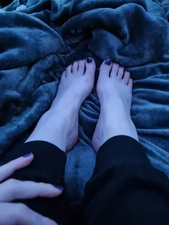 OnlyFans cuenta smallfeet4you96 avatar 1