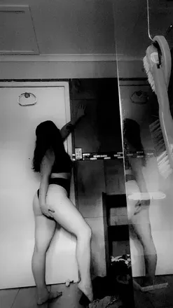 OnlyFans cuenta levinarose22 avatar 1