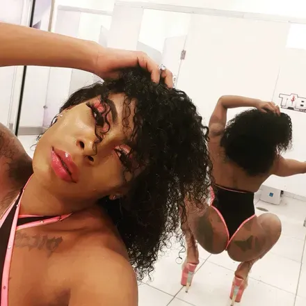 OnlyFans cuenta skyy_baby header 2