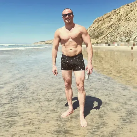 OnlyFans cuenta mavvyrick header 2