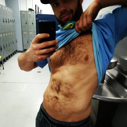 OnlyFans cuenta youloveit21 header 2