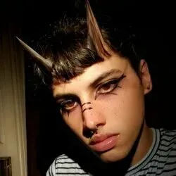 OnlyFans account  nuclearsolakian avatar 1