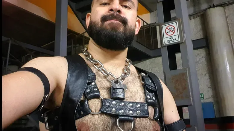 OnlyFans cuenta puppy_bolt header 2