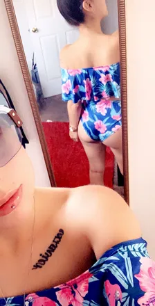 OnlyFans cuenta prettyassmeesh header 2