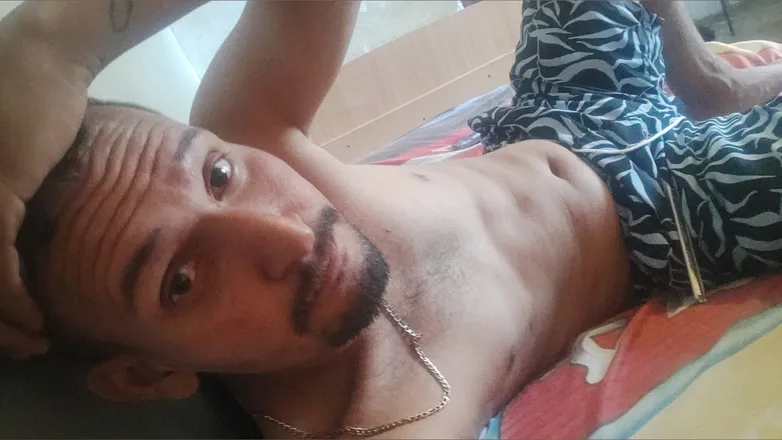 OnlyFans cuenta youth124 header 2