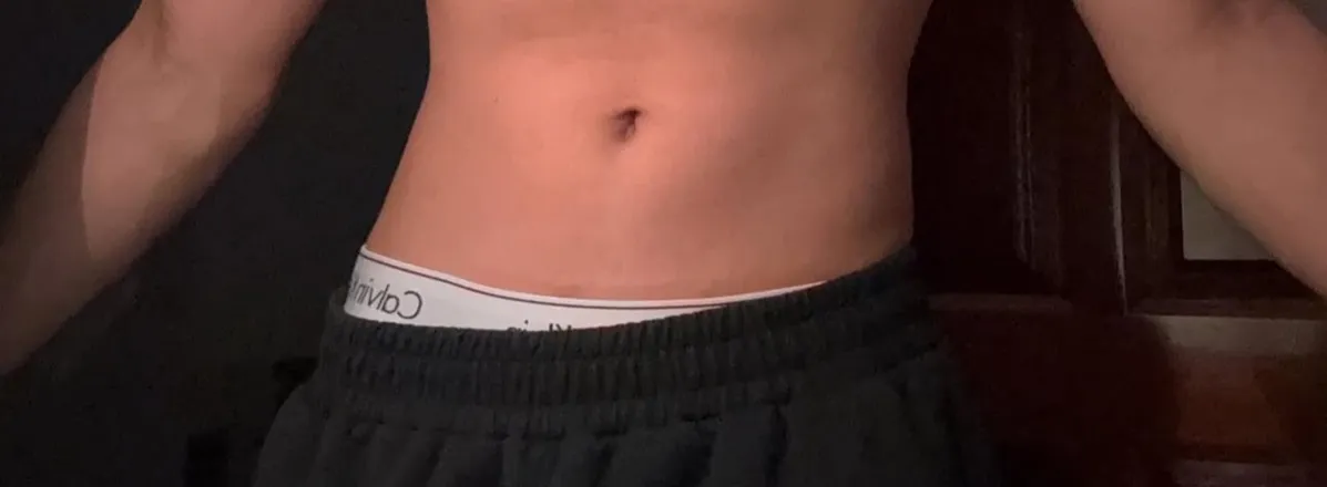 OnlyFans cuenta rayynguyen2002 header 2
