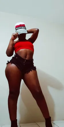 OnlyFans cuenta amtheonezeze header 2