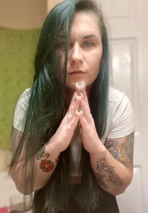 OnlyFans cuenta emberfyres avatar 1