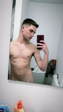 OnlyFans cuenta boyyy_peachyyy avatar 1