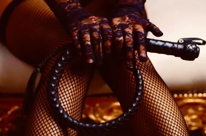 OnlyFans cuenta callmerainbowgal header 2