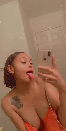OnlyFans cuenta tasteofje header 2