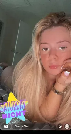 OnlyFans cuenta vickibabibosqi header 1