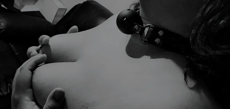 OnlyFans cuenta juushie header 2
