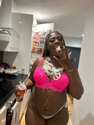 OnlyFans cuenta guyanapapaya avatar 1