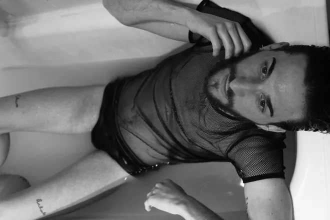 OnlyFans cuenta xcentet header 2