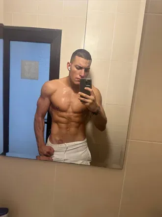 OnlyFans cuenta vaskomlad1 header 2