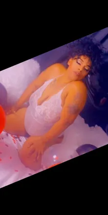 OnlyFans cuenta deesmilez header 2