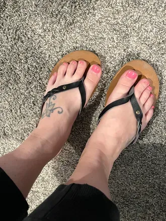 OnlyFans cuenta feetlovinbabe avatar 1