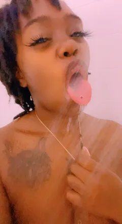 OnlyFans account  chocolateamazon2 header 2