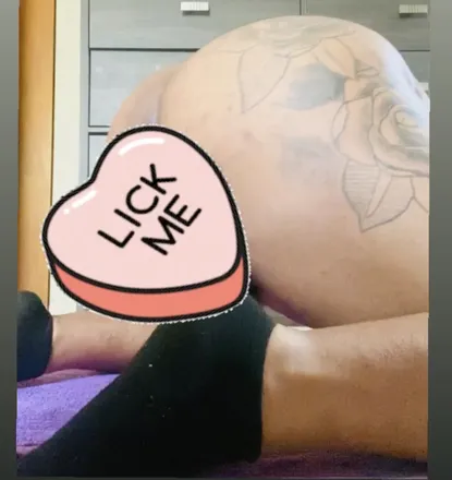 OnlyFans cuenta lickmeup21 avatar 1