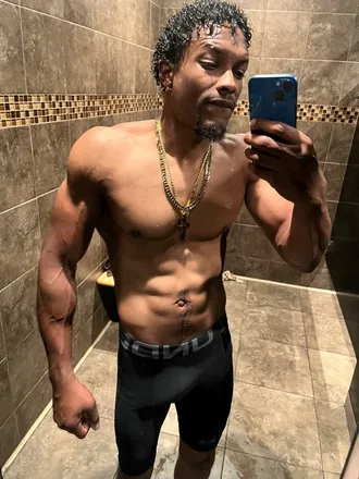 OnlyFans cuenta chicagocalixxx header 2
