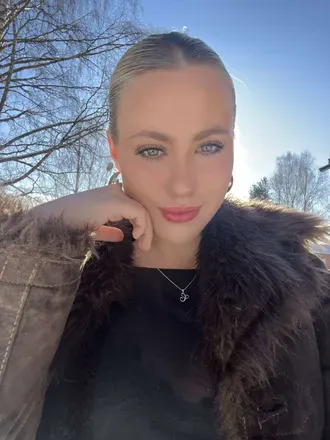 OnlyFans account  ella.foxx avatar 1