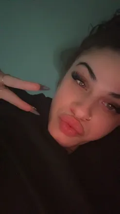 OnlyFans cuenta becky2k27 header 2
