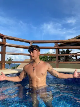 OnlyFans cuenta jmillsofficial header 2