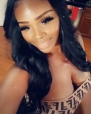 OnlyFans cuenta chocolatebaddie10 avatar 1
