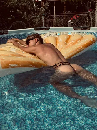 OnlyFans cuenta vikto057 avatar 1