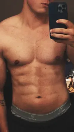 OnlyFans cuenta gainzy header 2