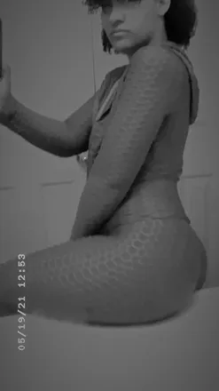 OnlyFans cuenta renee1.1 header 2