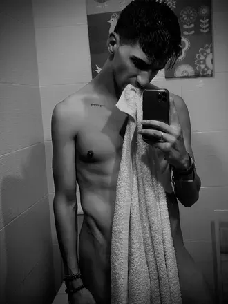 OnlyFans cuenta theplayenzo avatar 1