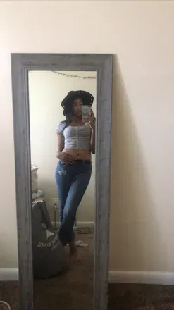 OnlyFans cuenta honeysaibee avatar 1
