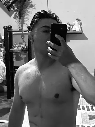 OnlyFans cuenta guy_orza header 2