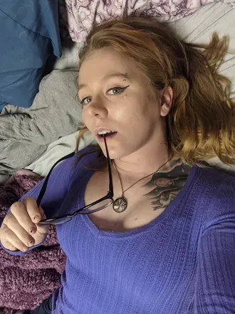 OnlyFans cuenta redhead_raven header 2
