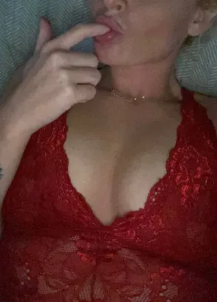 OnlyFans cuenta ella_carter avatar 1