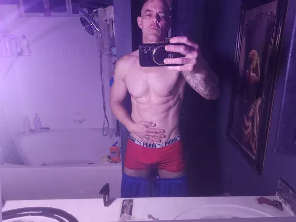 OnlyFans cuenta moonrockhard header 2