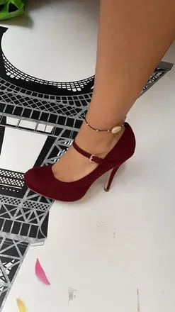 OnlyFans account  lovely_feet_girl header 2