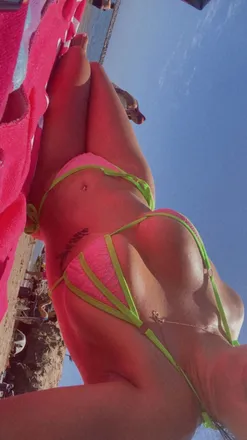OnlyFans cuenta tiffvnay header 2