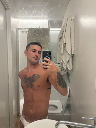 OnlyFans account  ffeelipeex avatar 1