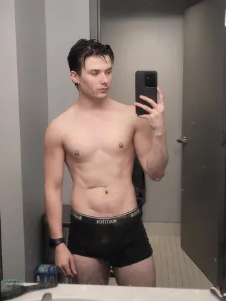 OnlyFans cuenta dimitriymolotov avatar 1