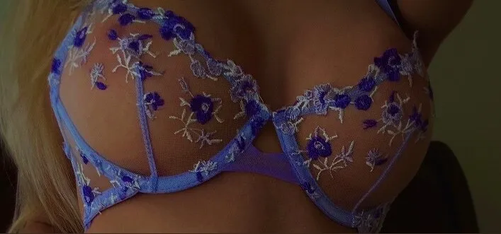 OnlyFans account  selaenafoxx header 2