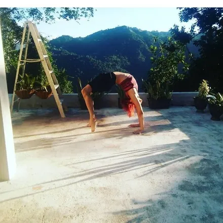 OnlyFans account  keleesta header 2