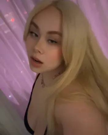 OnlyFans cuenta estellaisdivine avatar 1