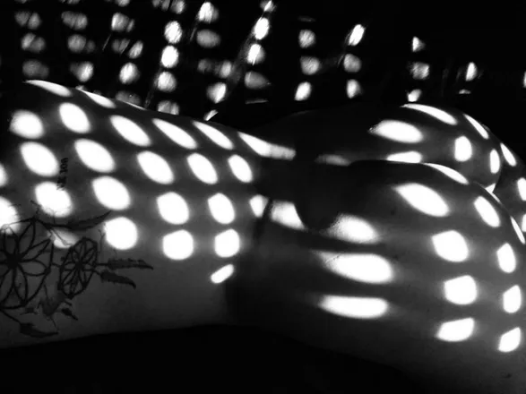 OnlyFans cuenta brunettelauu header 2